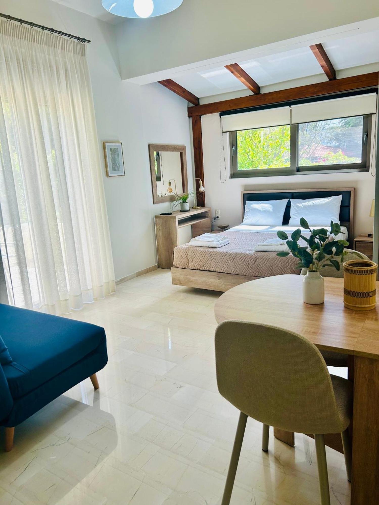 Esperia Apartments プラタネス エクステリア 写真